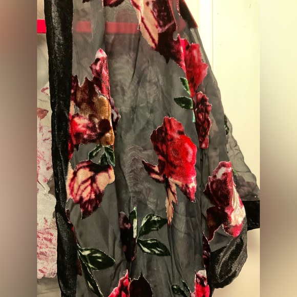 burnout velvet kimono ONE SIZE floral roses red and black - Picture 2 of 5
